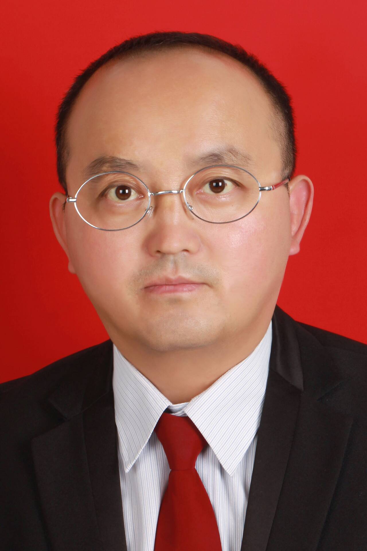 母  凤